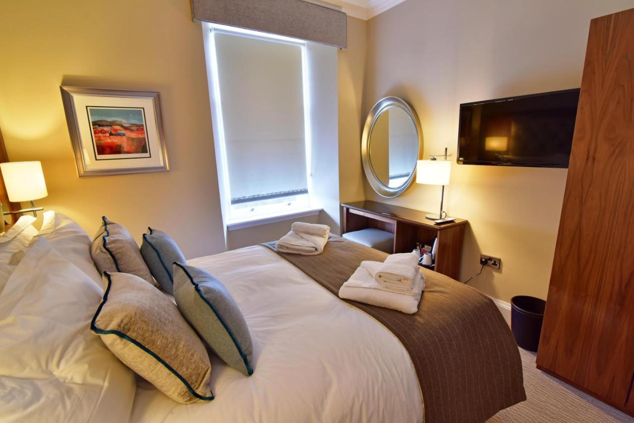 The Townhouse Aberfeldy - Rooms & Breakfast Dış mekan fotoğraf